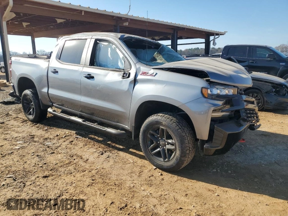 2020 Chevrolet Silverado 1500 LT Trail Boss with VIN 3GCPYFEL9LG319054, listed as a Copart auction lot 86411154 with 30,129 mi miles and Salvage Title. Bid and sale history available at carsss.com. Image 4.