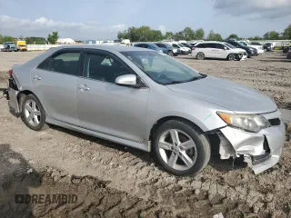 2012 Toyota Camry L with VIN 4T1BF1FK3CU200465, listed as a Copart auction lot 54472855 with 139,705 mi miles and Salvage Title. Bid and sale history available at carsss.com. Image 4.