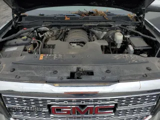 2017 GMC Sierra 1500 Denali z VIN 3GTU2PEJ1HG293825, wystawiony jako Copart lot #56851725 z przebiegiem 91 439 mil mil oraz Szkoda całkowita • Salvage title. Historia ofert i sprzedaży dostępna na DreamBid. Obrazek 11.