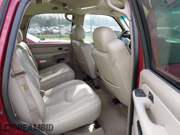 2003 GMC Yukon SLT with VIN 1GKEK13Z73R199374, listed as a IAAI auction lot 41840225 with 230,235 mi miles. Bid and sale history available at carsss.com. Image 8.