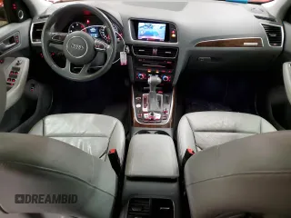 2015 Audi Q5 Premium Plus z VIN WA1CMBFP7FA097356, wystawiony jako Copart lot #41605575 z przebiegiem 101 351 mil mil oraz Szkoda całkowita • Salvage title. Historia ofert i sprzedaży dostępna na DreamBid. Obrazek 8.