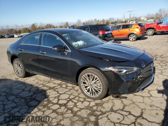 2024 Mercedes-Benz CLA 250 z VIN W1K5J4HB5RN455240, wystawiony jako Copart lot #82819064 z przebiegiem 2 153 mil mil oraz Szkoda całkowita • Salvage title. Historia ofert i sprzedaży dostępna na DreamBid. Obrazek 4.