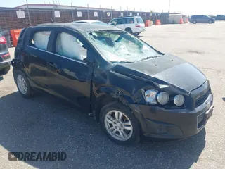 2012 Chevrolet Sonic LT with VIN 1G1JC6SB9C4200197, listed as a IAAI auction lot 42085421 with 124,667 mi miles. Bid and sale history available at carsss.com. Image 1.