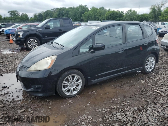 2010 Honda Fit Sport with VIN JHMGE8H48AC002535, listed as a Copart auction lot 60959135 with 136,990 mi miles and Salvage title. Bid and sale history available at DreamBid. Image 1.
