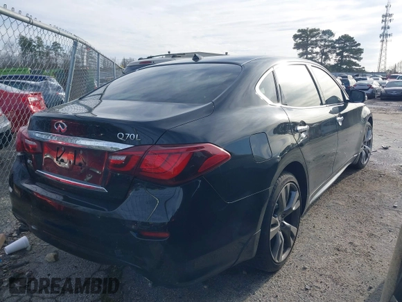 2017 Infiniti Q70 3.7 with VIN JN1BY1PR6HM210363, listed as a IAAI auction lot 41578525 with 111,792 mi miles and . Bid and sale history available at DreamBid. Image 4.