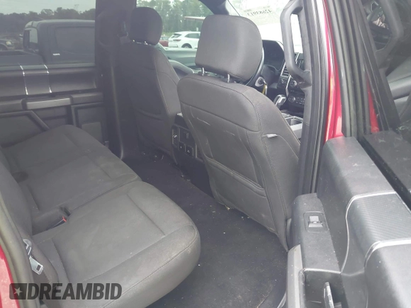 2018 Ford F-150 XL z VIN 1FTEW1EP2JFD68243, wystawiony jako IAAI lot #42683913 z przebiegiem 141 772 mil mil oraz . Historia ofert i sprzedaży dostępna na DreamBid. Obrazek 8.