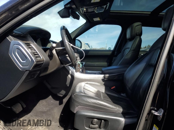 2019 Land Rover Range Rover Sport HSE with VIN SALWR2RK0KA843251, listed as a Copart auction lot 48975475 with 95,048 mi miles and Clean Title. Bid and sale history available at carsss.com. Image 7.