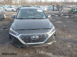 2022 Hyundai Ioniq Hybrid SE with VIN KMHC75LC6NU275962, listed as a IAAI auction lot 41297650 with 28,274 mi miles. Bid and sale history available at carsss.com. Image 11.