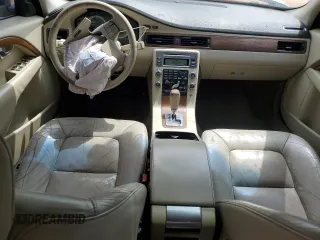 2009 Volvo S80 I6 z VIN YV1AS982291105018, wystawiony jako Copart lot #54766755 z przebiegiem 242 051 mil mil oraz Szkody całkowita. Historia ofert i sprzedaży dostępna na DreamBid. Obrazek 8.
