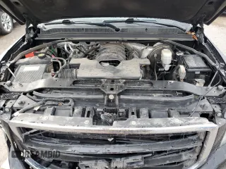 2017 GMC Yukon XL SLE with VIN 1GKS2FKC4HR213641, listed as a Copart auction lot 80441354 with 157,522 mi miles and Salvage Title. Bid and sale history available at carsss.com. Image 14.