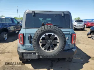 2022 Ford Bronco with VIN 1FMDE5BH3NLA92077, listed as a Copart auction lot 54380065 with 69,360 mi miles and Clean title. Bid and sale history available at DreamBid. Image 6.