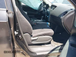 2015 Nissan Pathfinder SV with VIN 5N1AR2MNXFC660187, listed as a IAAI auction lot 42612648 with 136,873 mi miles and . Bid and sale history available at DreamBid. Image 5.
