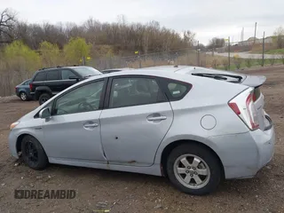 2012 Toyota Prius One with VIN JTDKN3DU5C5449903, listed as a IAAI auction lot 42070487 with 399,464 mi miles. Bid and sale history available at carsss.com. Image 14.