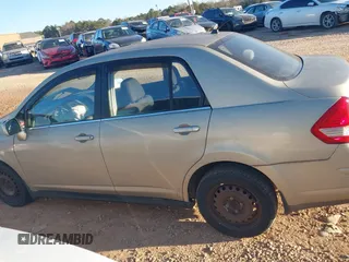 2008 Nissan Versa 1.8 S with VIN 3N1BC11E28L351929, listed as a IAAI auction lot 41431407 with 86,426 mi miles. Bid and sale history available at carsss.com. Image 15.