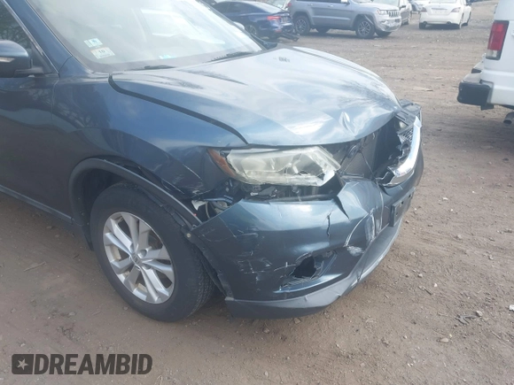 2014 Nissan Rogue S with VIN 5N1AT2MV0EC847549, listed as a IAAI auction lot 41877925 with 172,750 mi miles. Bid and sale history available at carsss.com. Image 6.