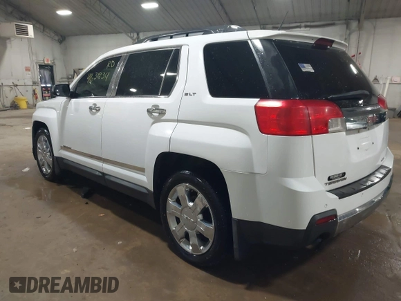2011 GMC Terrain SLT-2 with VIN 2CTFLXE58B6246386, listed as a IAAI auction lot 41631834 with 174,802 mi miles. Bid and sale history available at carsss.com. Image 3.