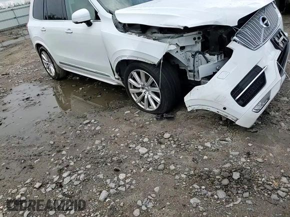 2017 Volvo XC90 Inscription with VIN YV4A22PL7H1124344, listed as a Copart auction lot 61351315 with 154,450 mi miles and Salvage title. Bid and sale history available at DreamBid. Image 15.