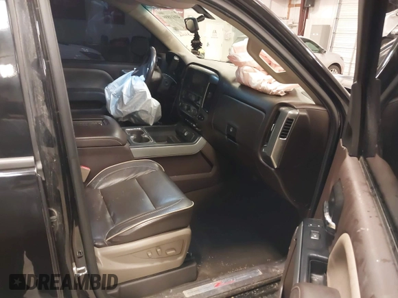 2017 Chevrolet Silverado 1500 LT with VIN 3GCUKREC6HG501307, listed as a IAAI auction lot 41611899 with 133,863 mi miles and . Bid and sale history available at DreamBid. Image 5.