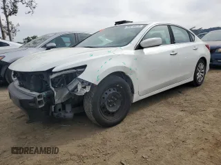 2017 Nissan Altima SR z VIN 1N4AL3AP3HN320846, wystawiony jako Copart lot #53510475 z przebiegiem 108 188 mil mil oraz Szkoda całkowita • Salvage title. Historia ofert i sprzedaży dostępna na DreamBid. Obrazek 1.