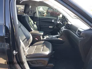 2022 Ford Explorer XLT z VIN 1FMSK8DH0NGA96191, wystawiony jako IAAI lot #41983762 z przebiegiem 47 637 mil mil oraz . Historia ofert i sprzedaży dostępna na DreamBid. Obrazek 5.