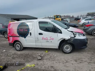2017 Nissan NV200 S z VIN 3N6CM0KN8HK710792, wystawiony jako IAAI lot #41508625 z przebiegiem 97 277 mil mil oraz . Historia ofert i sprzedaży dostępna na DreamBid. Obrazek 14.