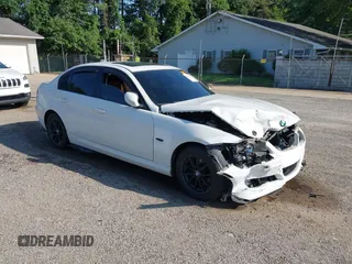 2010 BMW 3 Series 328i xDrive with VIN WBAPK5C58AA652614, listed as a IAAI auction lot 42550439 with 174,952 mi miles and . Bid and sale history available at DreamBid. Image 1.
