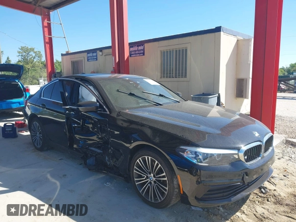 2019 BMW 5 Series 530i xDrive with VIN WBAJA7C54KWW19621, listed as a IAAI auction lot 41773506 with Not Provided miles. Bid and sale history available at carsss.com. Image 13.