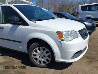2015 Ram Cargo Van Tradesman with VIN 2C4JRGAG4FR564358, listed as a IAAI auction lot 41817594 with 213,975 mi miles. Bid and sale history available at carsss.com. Image 6.