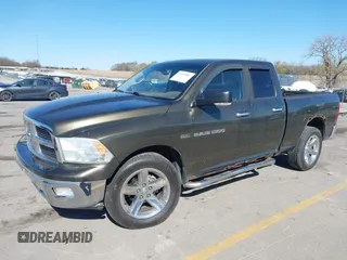 2012 Ram 1500 Lone Star z VIN 1C6RD7GT0CS191522, wystawiony jako IAAI lot #42034061 z przebiegiem 288 828 mil mil oraz . Historia ofert i sprzedaży dostępna na DreamBid. Obrazek 18.