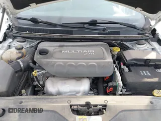 2016 Chrysler 200 S with VIN 1C3CCCBB6GN141810, listed as a IAAI auction lot 41819923 with 95,342 mi miles. Bid and sale history available at carsss.com. Image 10.