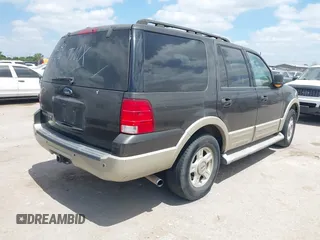 2006 Ford Expedition Eddie Bauer with VIN 1FMPU17556LA04414, listed as a IAAI auction lot 41996249 with 256,591 mi miles. Bid and sale history available at carsss.com. Image 4.