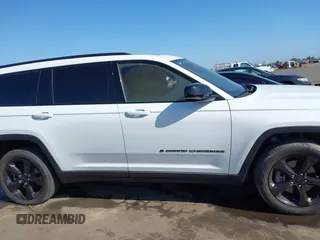 2023 Jeep Grand Cherokee Limited with VIN 1C4RJKBGXP8892800, listed as a IAAI auction lot 42161939 with Not provided miles and . Bid and sale history available at DreamBid. Image 12.
