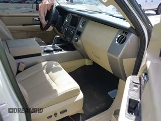 2017 Ford Expedition Limited z VIN 1FMJU1KT6HEA26389, wystawiony jako IAAI lot #41878538 z przebiegiem 122 489 mil mil oraz . Historia ofert i sprzedaży dostępna na DreamBid. Obrazek 5.