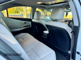 2010 Lexus HS 250h z VIN JTHBB1BA0A2007484, wystawiony jako Copart lot #59062425 z przebiegiem 141 668 mil mil oraz Tytuł czysty. Historia ofert i sprzedaży dostępna na DreamBid. Obrazek 6.
