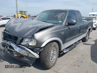 2002 Ford F-150 XL с VIN 1FTRX17W22NB51110, выставлен на аукционе IAAI как лот 42065464 с пробегом 346 583 миль миль и . История ставок и продаж доступна на DreamBid. Изображение 17.