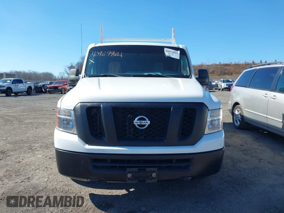 2014 Nissan NV S z VIN 1N6BF0KXXEN107999, wystawiony jako IAAI lot #40969864 z przebiegiem 161 431 mil mil oraz . Historia ofert i sprzedaży dostępna na DreamBid. Obrazek 12.