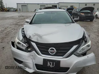 2017 Nissan Altima SV с VIN 1N4AL3AP6HC192758, выставлен на аукционе Copart как лот 58336625 с пробегом 86 188 миль миль и Списание • Salvage title. История ставок и продаж доступна на DreamBid. Изображение 5.