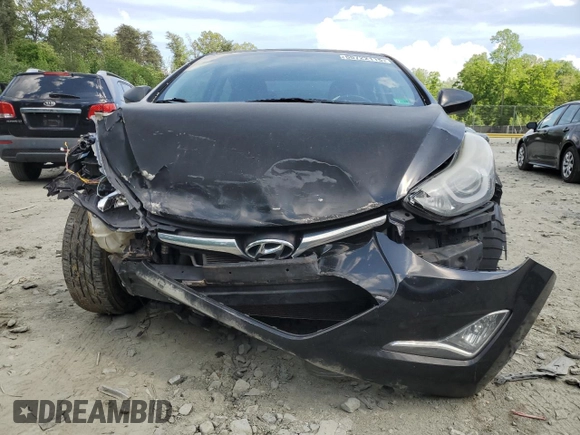 2015 Hyundai Elantra SE z VIN 5NPDH4AE0FH556185, wystawiony jako Copart lot #55722115 z przebiegiem 131 798 mil mil oraz Szkody całkowita. Historia ofert i sprzedaży dostępna na DreamBid. Obrazek 5.