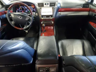 2011 Lexus LS 460 with VIN JTHCL5EF7B5009281, listed as a Copart auction lot 62846505 with 200,372 mi miles and Clean title. Bid and sale history available at DreamBid. Image 8.