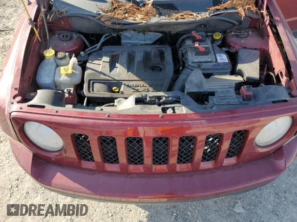 2013 Jeep Patriot Limited z VIN 1C4NJRCBXDD123811, wystawiony jako Copart lot #42999455 z przebiegiem 131 075 mil mil oraz Czysty tytuł • Clean title. Historia ofert i sprzedaży dostępna na DreamBid. Obrazek 12.