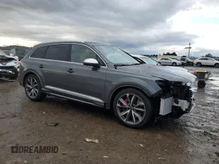 2023 Audi SQ7 Prestige z VIN WA1VWBF71PD016242, wystawiony jako Copart lot #45599284 z przebiegiem 3569 mil mil oraz . Historia ofert i sprzedaży dostępna na DreamBid. Obrazek 4.