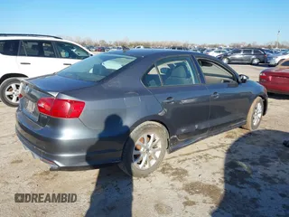 2012 Volkswagen Jetta Sedan SE w/Convenience & Sunroof with VIN 3VWDX7AJ6CM352155, listed as a IAAI auction lot 41461720 with 1 mi miles. Bid and sale history available at carsss.com. Image 4.