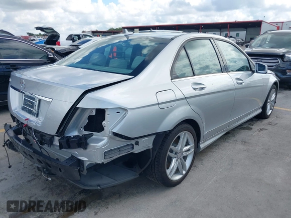 2014 Mercedes-Benz C 250 Sport with VIN WDDGF4HB1EA951907, listed as a IAAI auction lot 42580563 with 51,592 mi miles and . Bid and sale history available at DreamBid. Image 18.