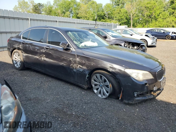 2013 BMW 7 Series 740Li xDrive с VIN WBAYF4C5XDDE23604, выставлен на аукционе Copart как лот 54978735 с пробегом 119 778 миль миль и Списание • Salvage title. История ставок и продаж доступна на DreamBid. Изображение 4.