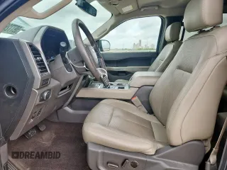 2018 Ford Expedition XLT z VIN 1FMJU1HT4JEA33760, wystawiony jako Copart lot #59772635 z przebiegiem 133 759 mil mil oraz Czysty tytuł • Clean title. Historia ofert i sprzedaży dostępna na DreamBid. Obrazek 7.