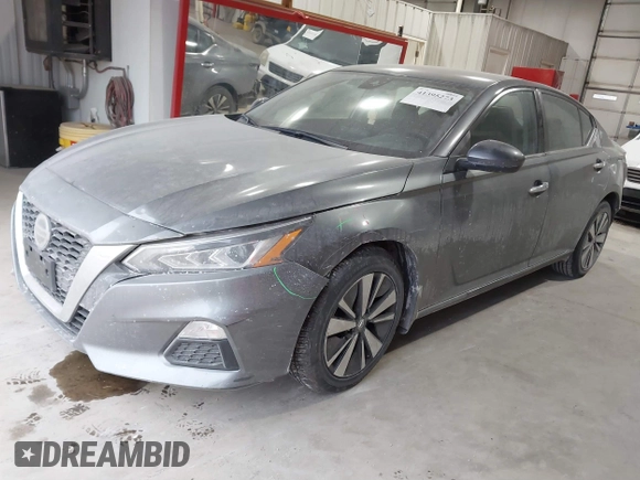 2022 Nissan Altima 2.5 SV with VIN 1N4BL4DV1NN421562, listed as a IAAI auction lot 41395273 with 76,652 mi miles. Bid and sale history available at carsss.com. Image 2.