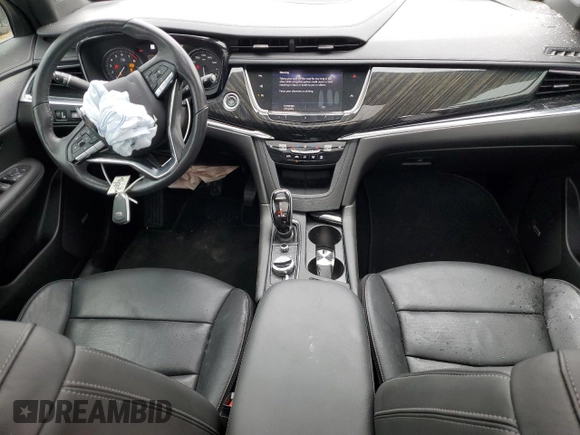 2020 Cadillac XT6 FWD Premium Luxury with VIN 1GYKPCRS5LZ225809, listed as a Copart auction lot 50485045 with 19,821 mi miles and Salvage title. Bid and sale history available at DreamBid. Image 8.