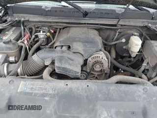 2007 Chevrolet Silverado 1500 1LT with VIN 2GCEK19C271715718, listed as a IAAI auction lot 42028834 with 152,700 mi miles and . Bid and sale history available at DreamBid. Image 10.