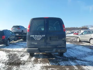 2014 Chevrolet Express Cargo Van with VIN 1GCWGGBA5E1205786, listed as a IAAI auction lot 41339085 with 201,460 mi miles. Bid and sale history available at carsss.com. Image 16.