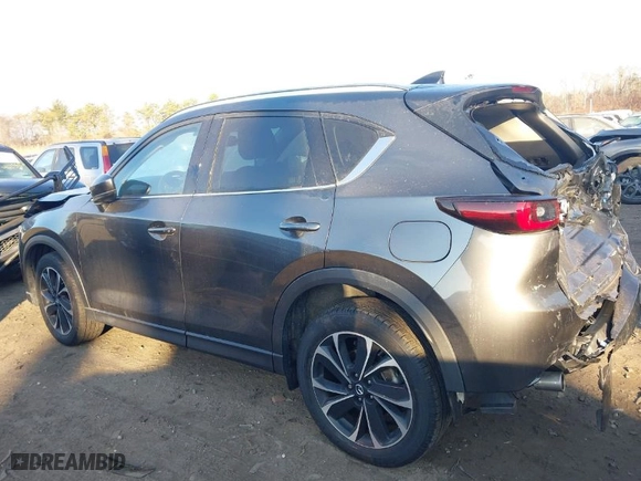 2022 Mazda CX-5 2.5 S Premium Package with VIN JM3KFBDM3N0648088, listed as a IAAI auction lot 41243593 with NaN miles. Bid and sale history available at carsss.com. Image 14.